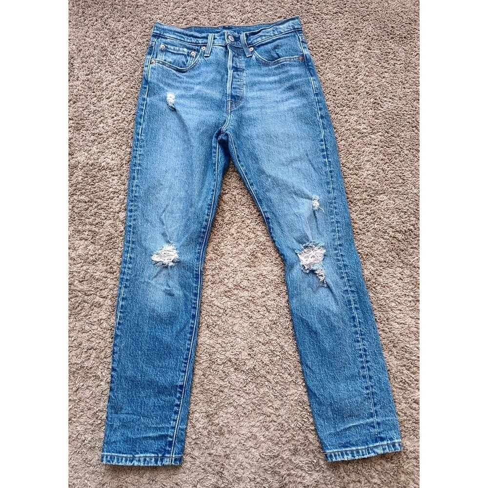 Levi's 501 Distressed Jeans Women's Size 26x28 Blue Light Wash